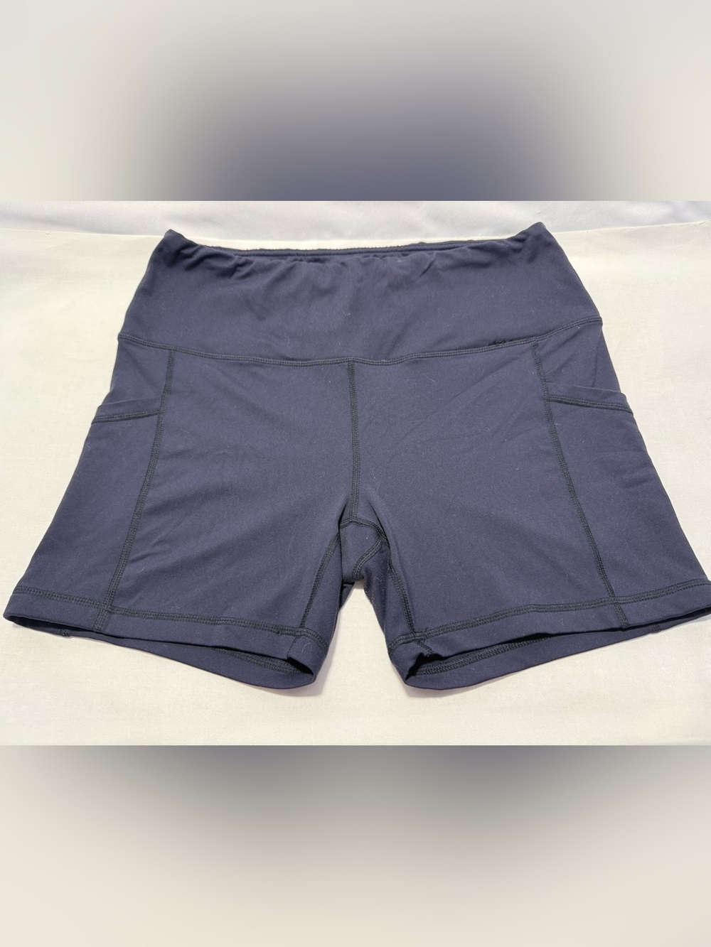 Active Life Women’s Black High-Waist Active Shorts with Side Pockets. Size XL